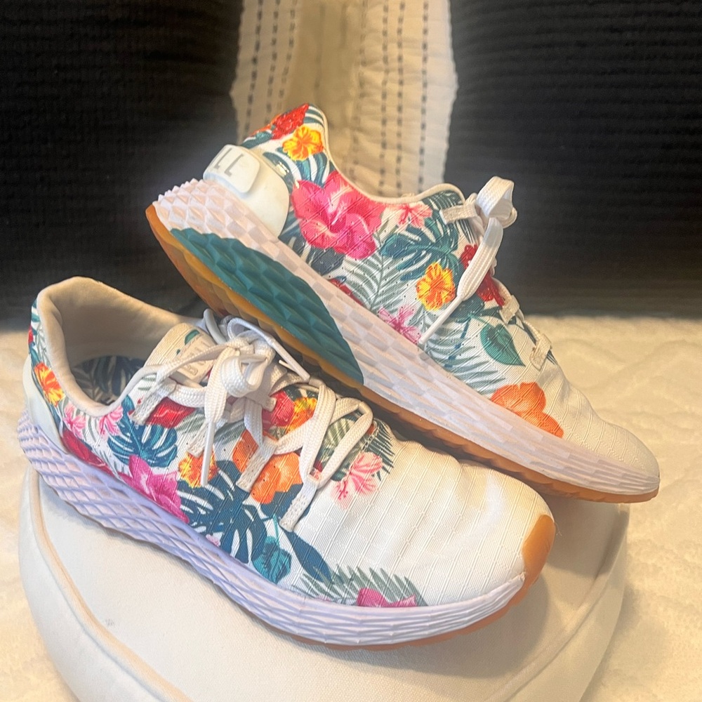 NOBULL Tropical Floral Sneakers - Picture 8 of 10